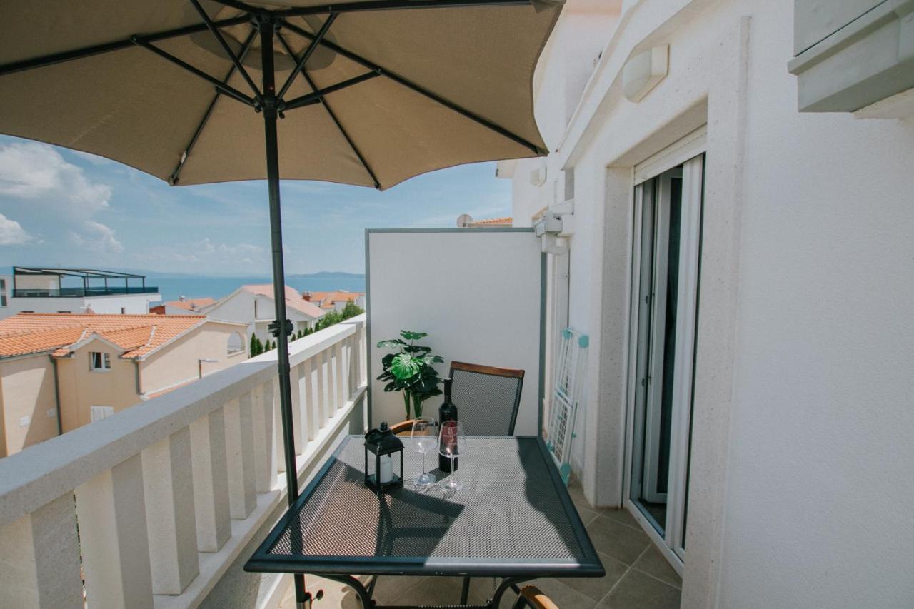 Blue Sea House Apartment โตรกีร์ ภายนอก รูปภาพ